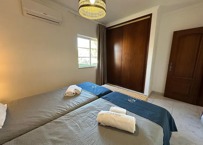 Citymar By Fhr T2 Com Piscina Apartamento