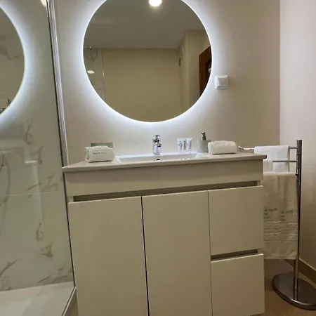 Citymar By Fhr T2 Com Piscina Lejlighed *